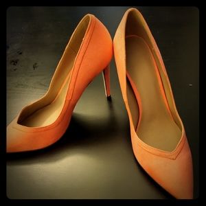 Pink heel size 9